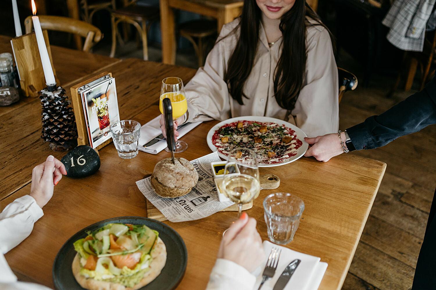 Leckeres Essen und Trinken